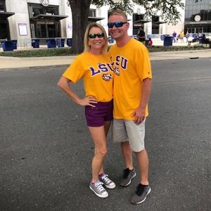 Meet your Posher, Chrissy